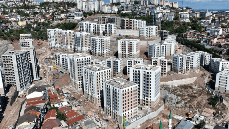 Cedit Mahallesi’nde dönüşüm tamamlanıyor!